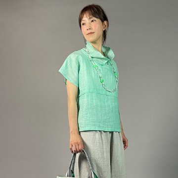 【近江ちぢみ】麻100％　フレンチ袖　重ね衿プルオーバー　ミントグリーンの画像