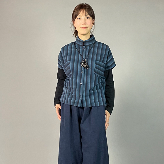 【遠州綿紬】フレンチ袖　前開きブラウス　細かつお縞の画像