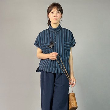 【遠州綿紬】フレンチ袖　前開きブラウス　細かつお縞の画像