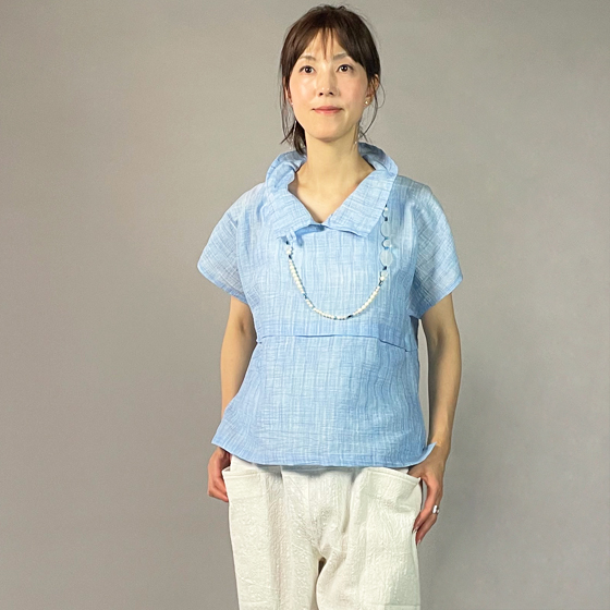 【近江ちぢみ】麻100% フレンチ袖 重ね衿　プルオーバー アイスブルーの画像