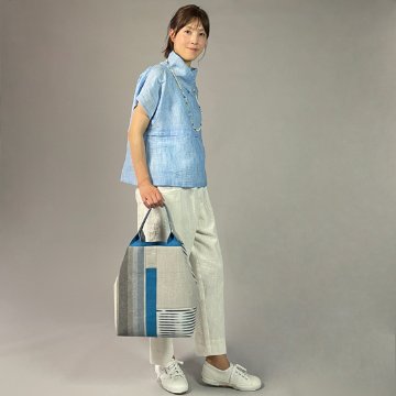 【近江ちぢみ】麻100% フレンチ袖 重ね衿　プルオーバー アイスブルーの画像