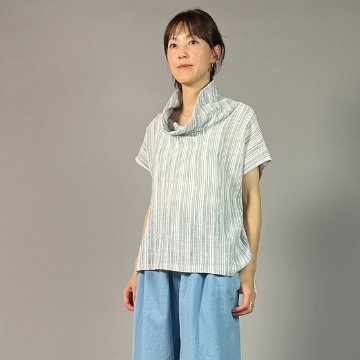 【備後絣】藍染め　オフタートルフレンチブラウス　文人絣　白の画像