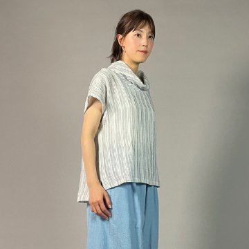 【備後絣】藍染め　オフタートルフレンチブラウス　文人絣　白の画像