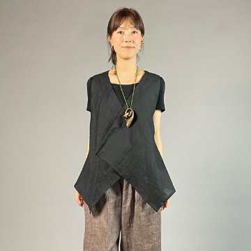 【近江ちぢみ】麻100％　フリースタイルベスト　黒の画像