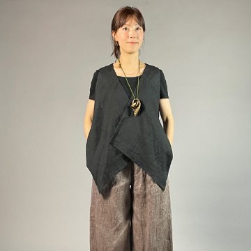 【近江ちぢみ】麻100％　フリースタイルベスト　黒の画像