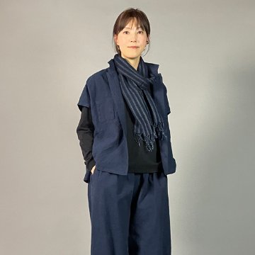 【亀田縞】フレンチ袖　前開きブラウス　ワッシャー紺の画像