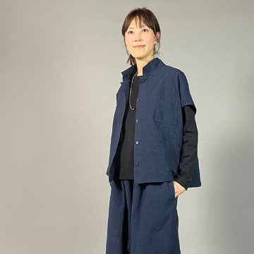 【亀田縞】フレンチ袖　前開きブラウス　ワッシャー紺の画像