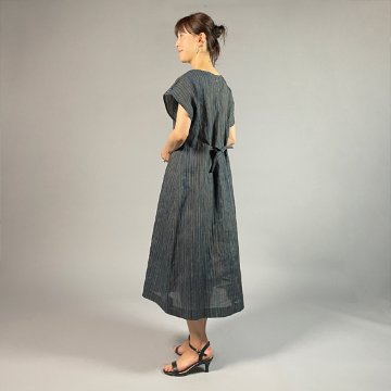 【近江ちぢみ】麻100％　フレンチスリーブワンピース　多色縞の画像