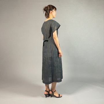 【近江ちぢみ】麻100％　フレンチスリーブワンピース　多色縞の画像