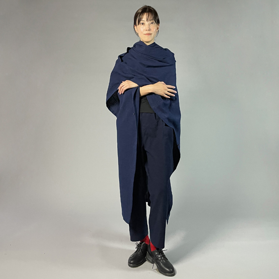 【備後絣】藍染め　インフィニティ・ケープコート　濃紺スラブの画像