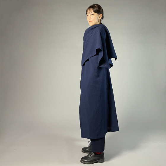 【備後絣】藍染め　インフィニティ・ケープコート　濃紺スラブの画像