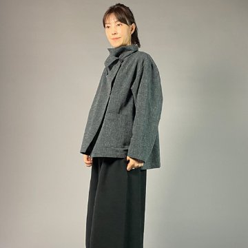 【遠州綿紬】フリースタイルショートジャケット　あらし　黒灰グレーの画像