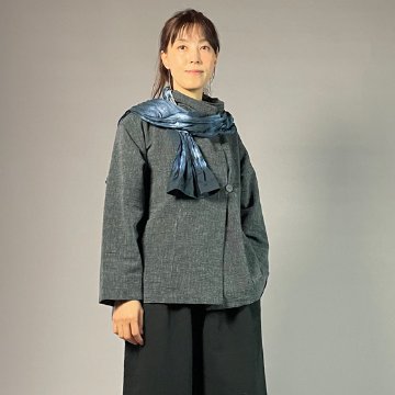 【遠州綿紬】フリースタイルショートジャケット　あらし　黒灰グレーの画像