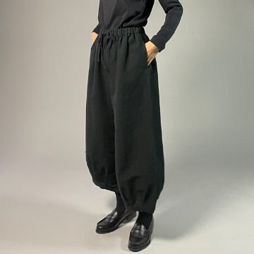 【遠州綿紬】タックワイドパンツ　あらし　黒の画像