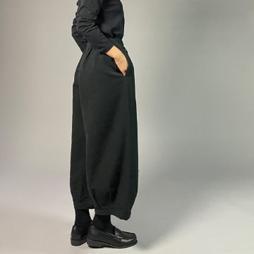【遠州綿紬】タックワイドパンツ　あらし　黒の画像