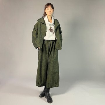 【遠州綿紬】タックワイドパンツ　あらし　無地　草色の画像