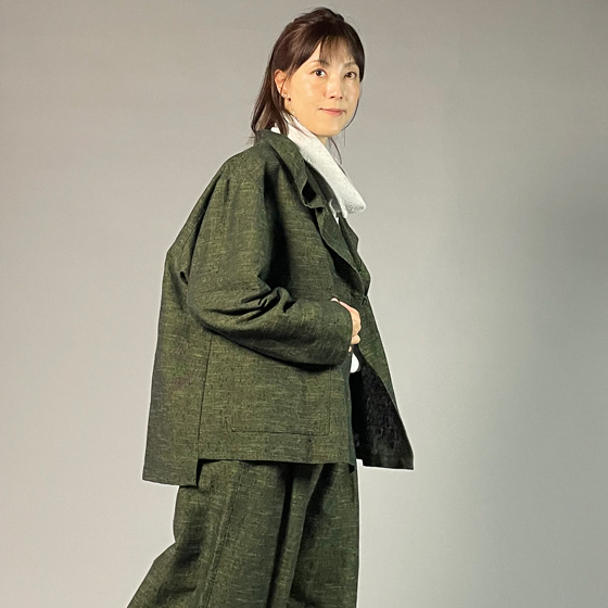 【遠州綿紬】フリースタイルショートジャケット　あらし　無地　草色の画像