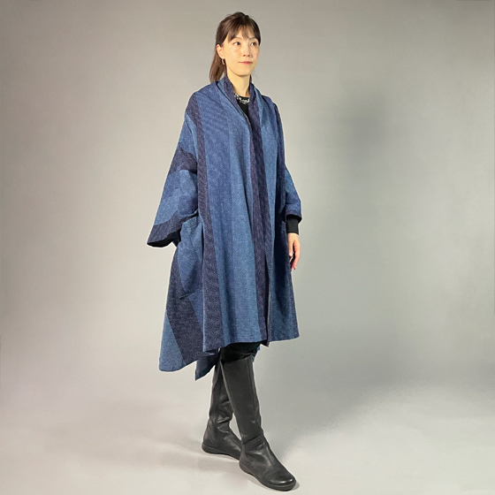 【遠州木綿】藍染め  インフィニティ・ケープコート  カツオ縞刺し織りーＢ生地の画像