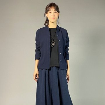 【備後絣】藍染め　スタンドカラー　ペンポケットブラウス　濃紺　無地の画像