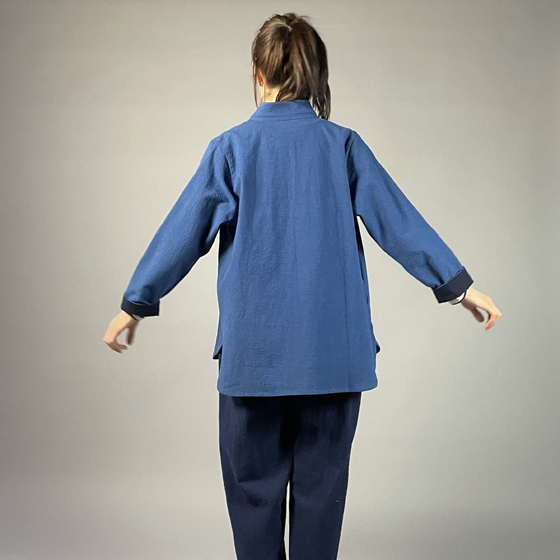 【備後絣】藍染め　台衿付きスタンドカラーブラウス　配色切り替え　中紺　青の画像