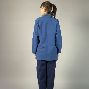 【備後絣】藍染め　台衿付きスタンドカラーブラウス　配色切り替え　中紺　青の画像