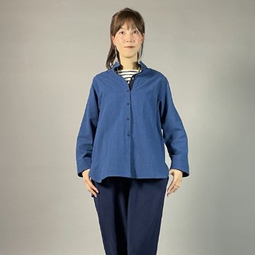 【備後絣】藍染め　台衿付きスタンドカラーブラウス　配色切り替え　中紺　青の画像