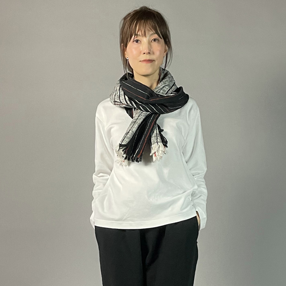 【遠州木綿】綿ショール 滝縞  黒白の画像