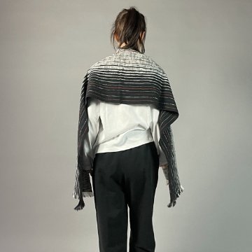 【遠州木綿】綿ショール 滝縞  黒白の画像