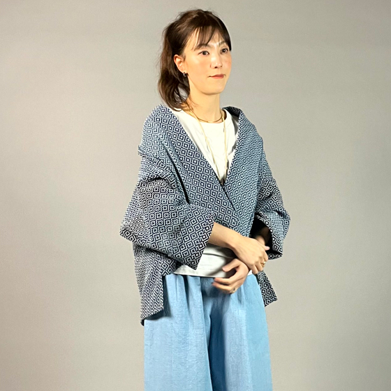 【遠州木綿】藍染め　羽織ショートジャケット　刺し子かつお縞ベースの画像