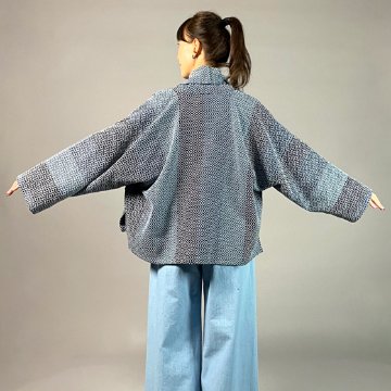 【遠州木綿】藍染め　羽織ショートジャケット　刺し子かつお縞ベースの画像
