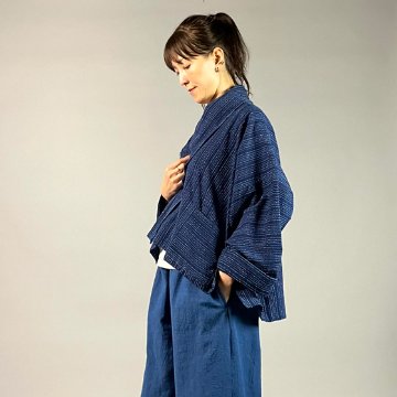 【遠州木綿】藍染め　羽織ショートジャケット　刺し子風縞柄　紺の画像