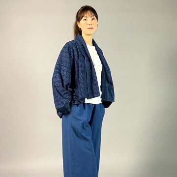【遠州木綿】藍染め　羽織ショートジャケット　刺し子風縞柄　紺の画像