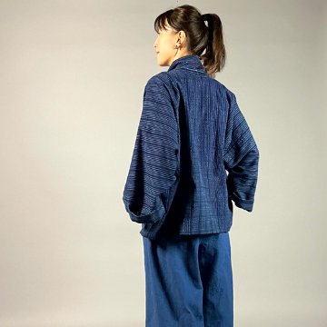 【遠州木綿】藍染め　羽織ショートジャケット　刺し子風縞柄　紺の画像