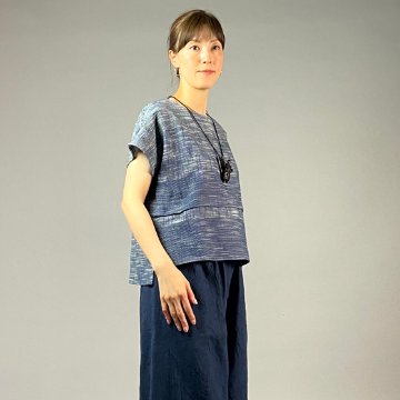 【遠州綿紬】フレンチTブラウス　みやま　紺×紺の画像