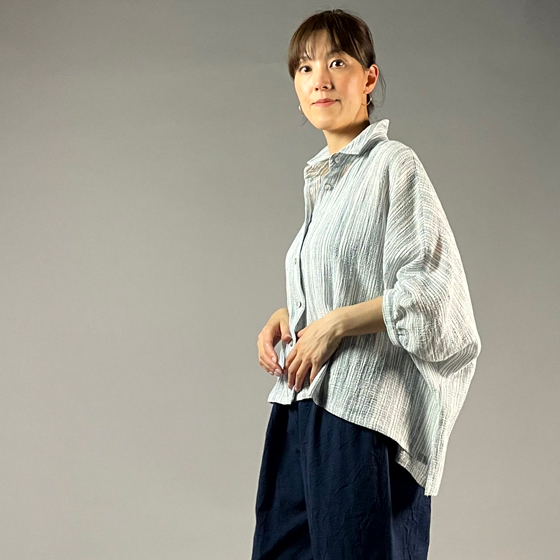 【備後絣】前開きムササビブラウス　文人絣　楊柳　白の画像