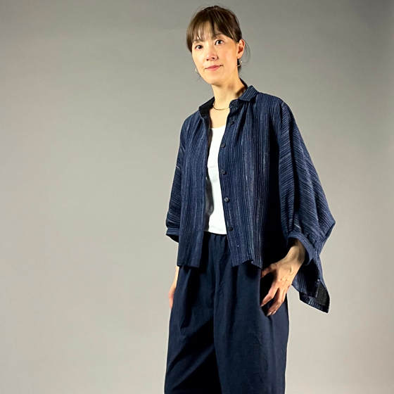 【備後絣】前開きムササビブラウス　文人絣　紺の画像