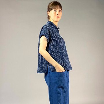 【遠州木綿】藍染め　スキッパー　フレンチ袖　刺し子風　ソフト地の画像