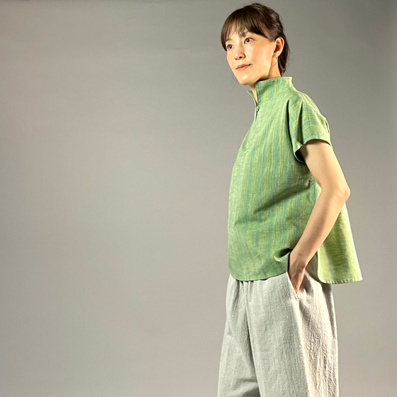 【遠州綿紬】フレンチ袖スキッパー　踏青の画像