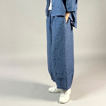 【遠州織物】麻100％　ワイドタックパンツ　後洗い　青の画像
