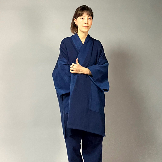 【遠州木綿】藍染め　袢纏（はんてん）コート　刺し織りの画像