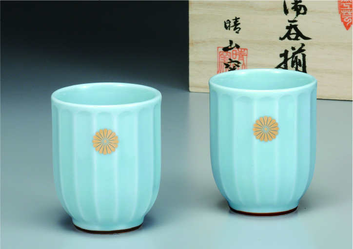 中国　清朝期　染付竹菊紋小杯　木箱入　送料込み1218 61cb894be6c0f73d0d6e6edf9d9d93