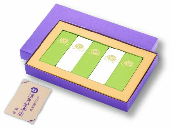 清月堂本店 姫羊羹　法要・法事用　(菊紋入り)の画像