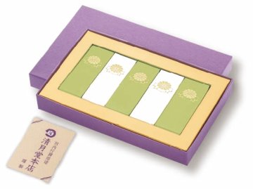 清月堂本店 姫羊羹　法要・法事用　(菊紋入り)の画像