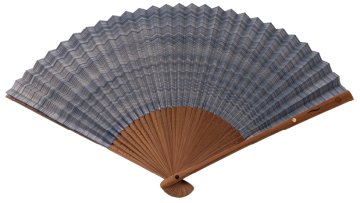 伊場仙 しけびき扇子セット 青（菊紋入り）の画像