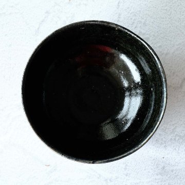 クロ地白水玉茶碗の画像