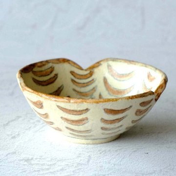 カゴ柄茶鉢の画像