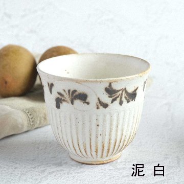 唐草小煎茶碗の画像