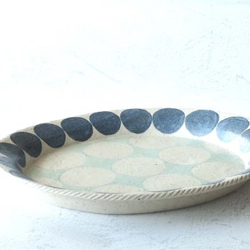 ドットオーバルの画像