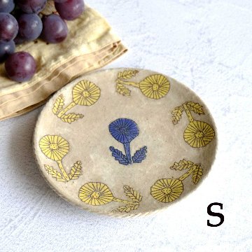 タンポポの皿の画像