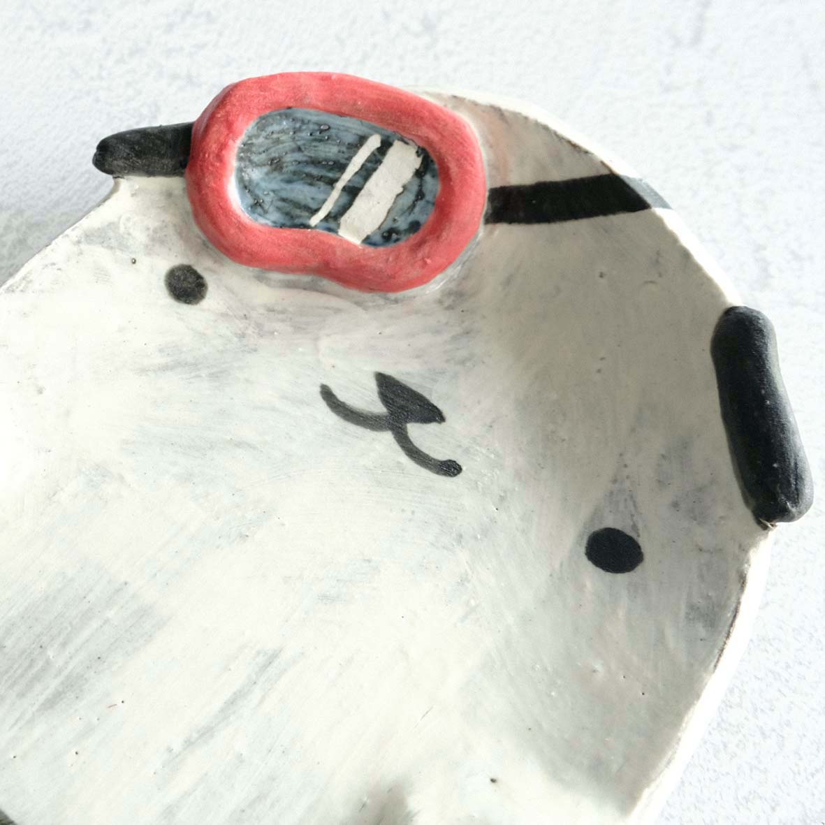 動物長皿の画像